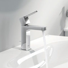 PLUS シングルレバー洗面混合栓(引棒有り)