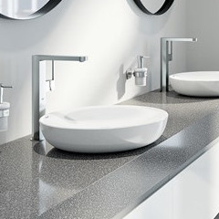 PLUS シングルレバー洗面混合栓(据置洗面器用・引棒無し)