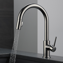 Trinsic シングルレバーキッチン混合水栓(ホース引出しタイプ)