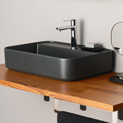 SHUI COMFORT 壁付け・置き型洗面器600mm