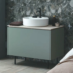 ASSEMBLAGE キャビネットセット850mm(インセットタイプ) 天板:ダナエ/扉:ウィロー/脚部(H150mm):マットブラック